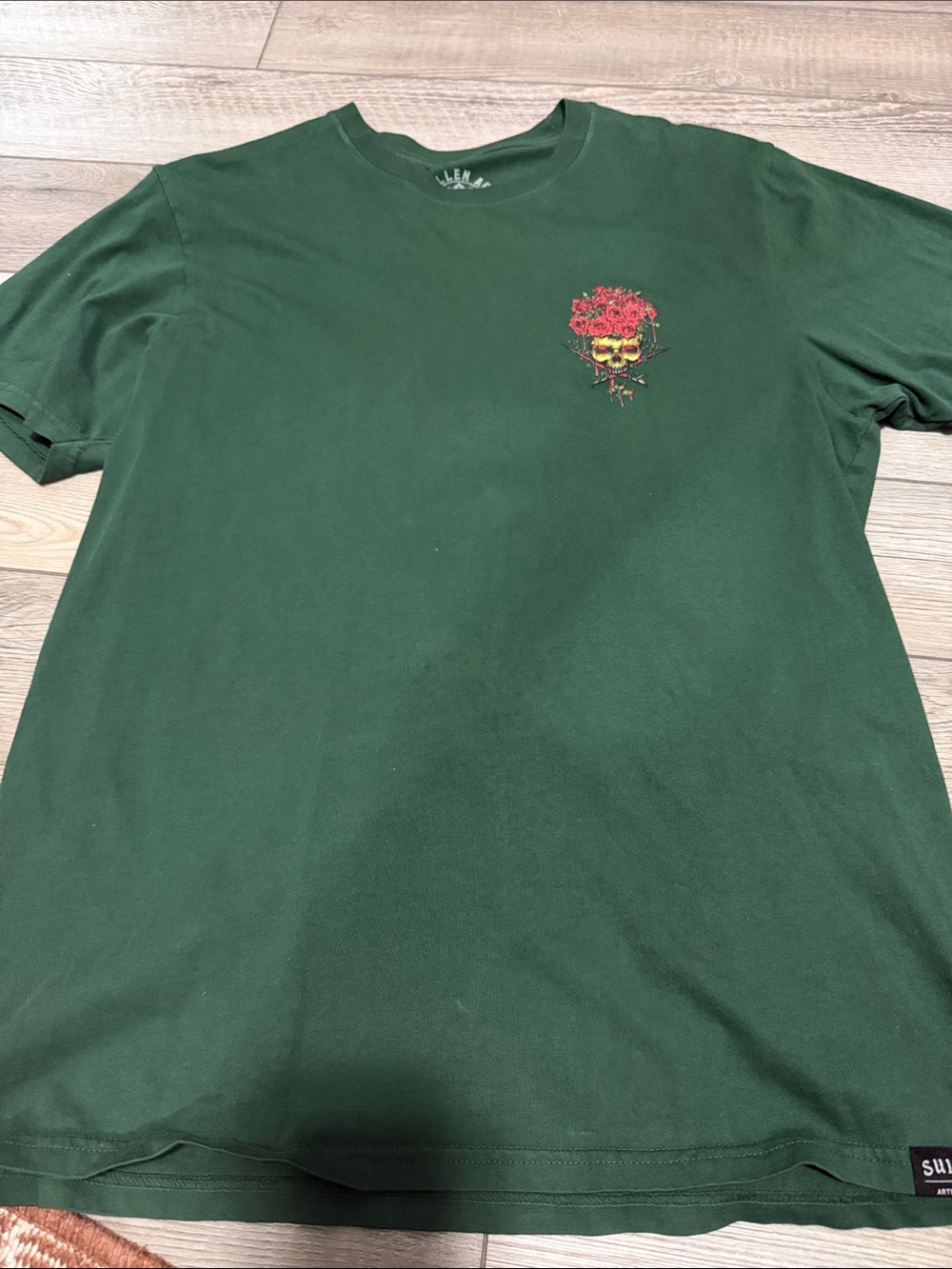 Men's Dark Green Skull & Roses Graphic Tee - Picture 2 of 5